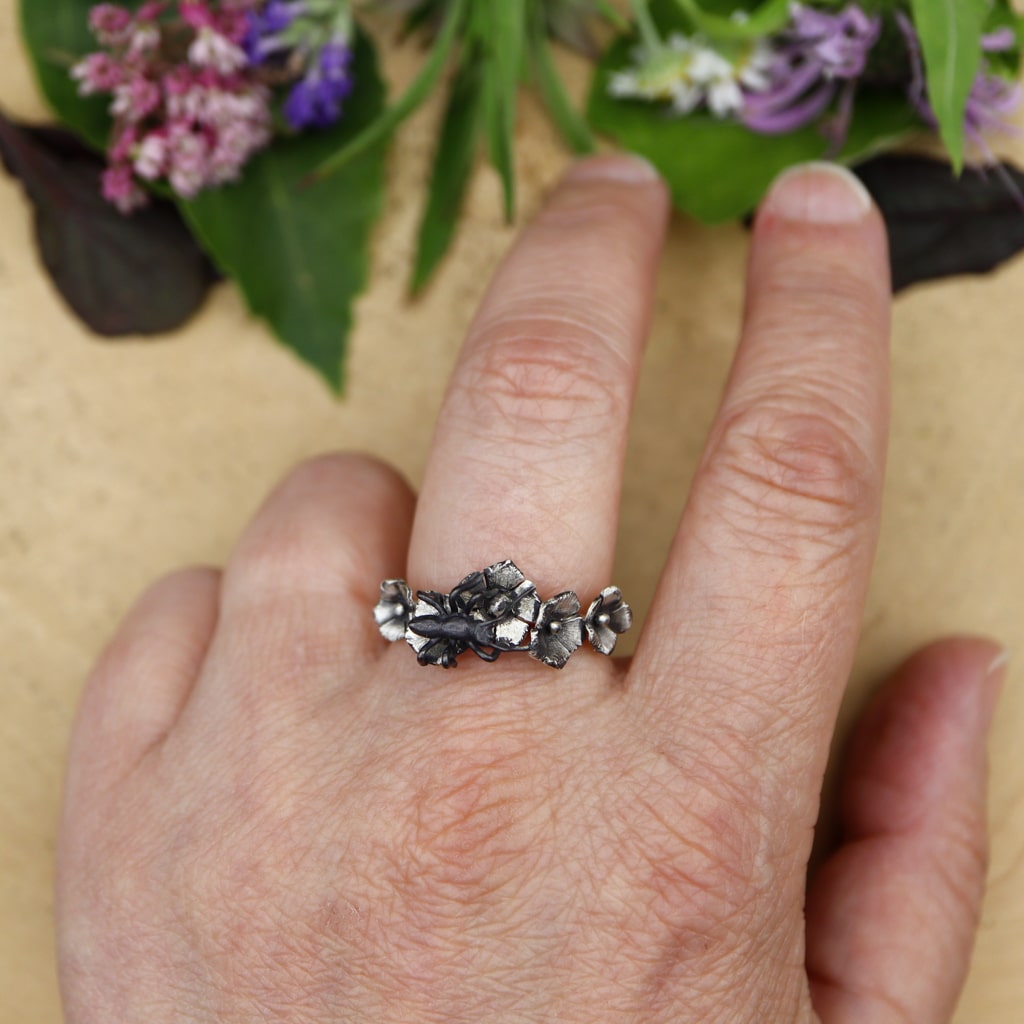 Ant Pollinating Flowers Ring